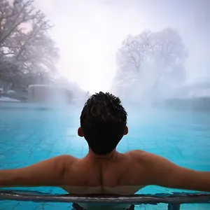 **** Szálloda Parc & Luxemburg