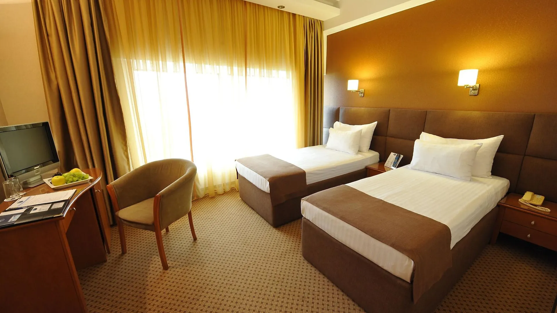 Crystal Palace Hotel Bucarest